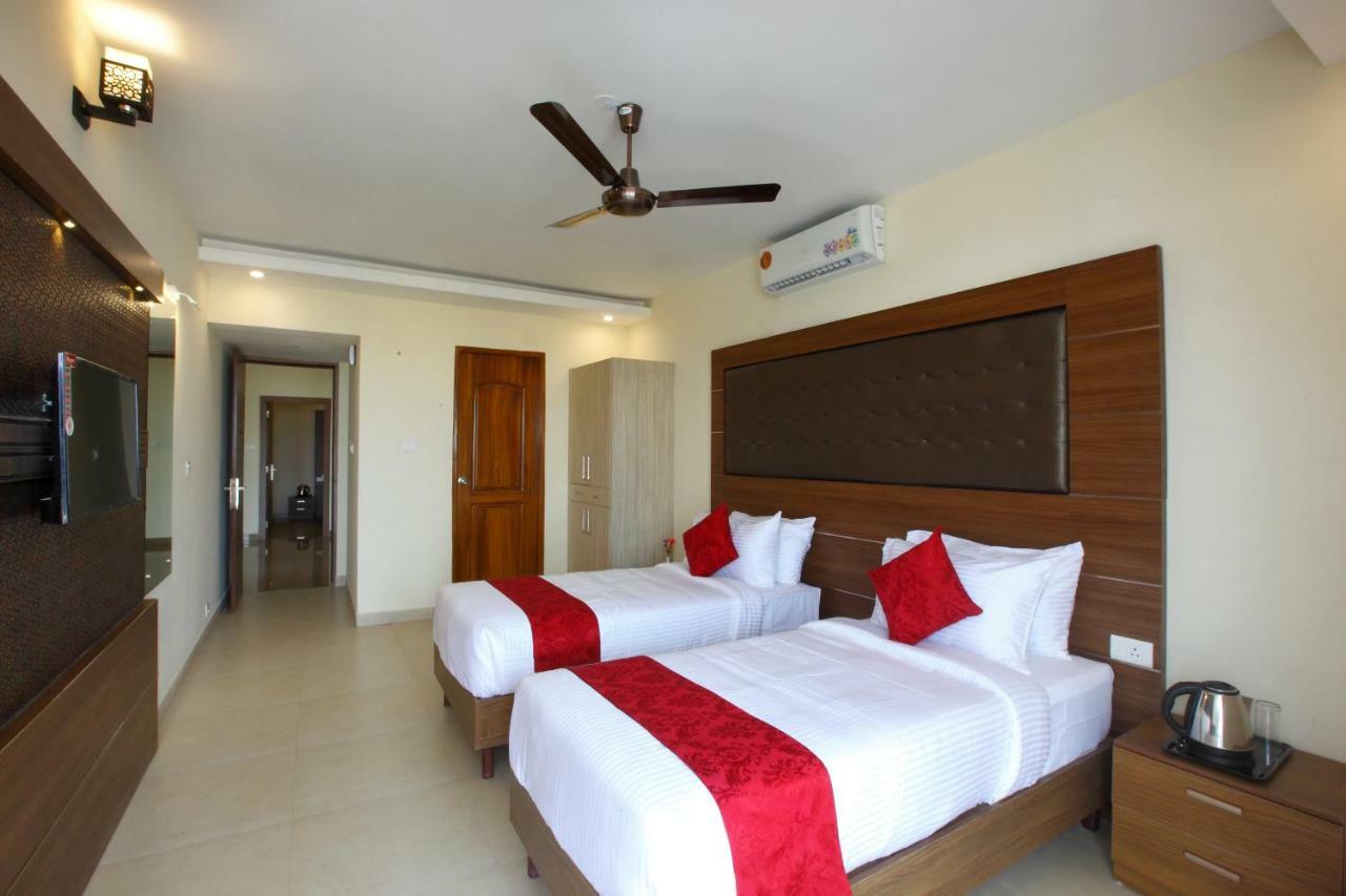 Laimar Suites Kochi Екстериор снимка