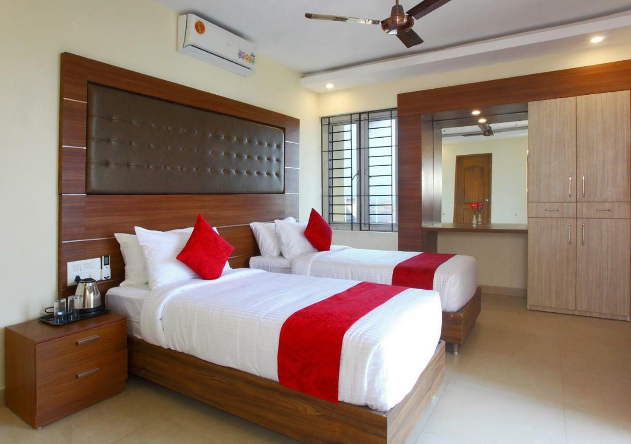 Laimar Suites Kochi Екстериор снимка